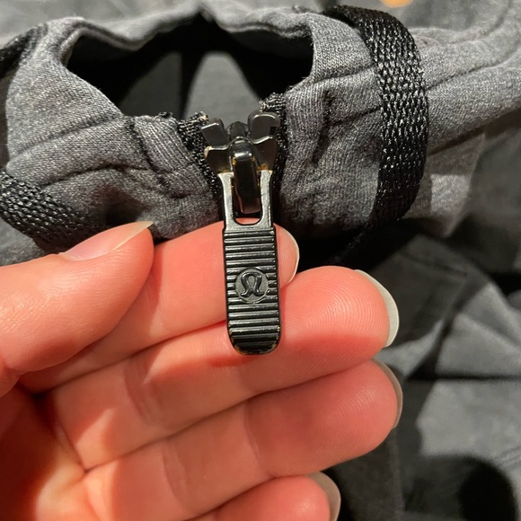 Lululemon Ready to Roll Hoodie Heathered Black Size 8 - Picture 10 of 14